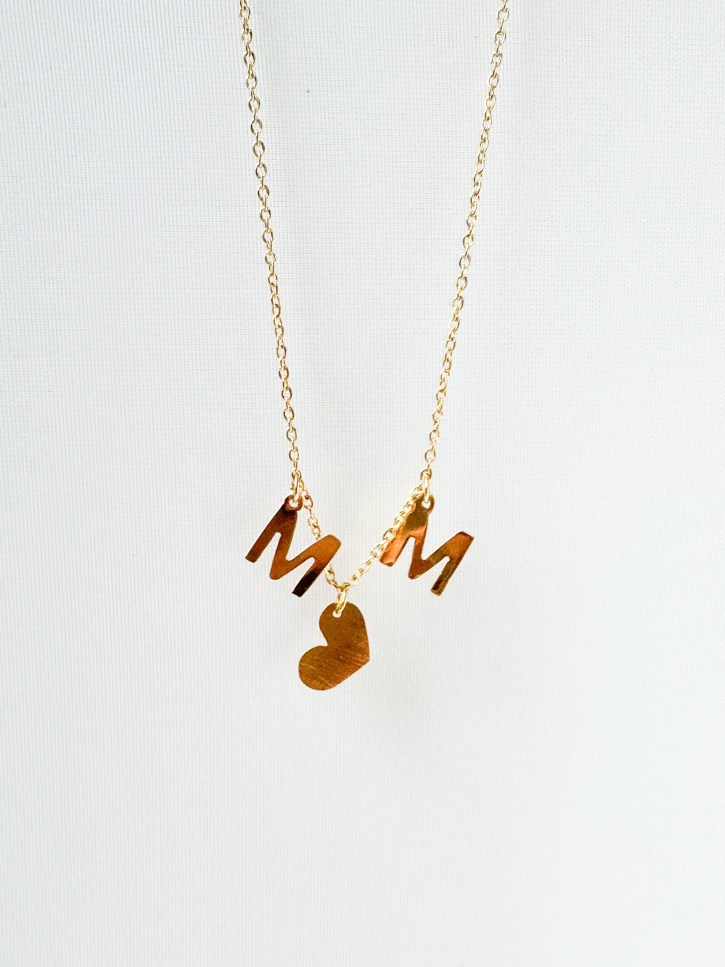 MOM love Necklace